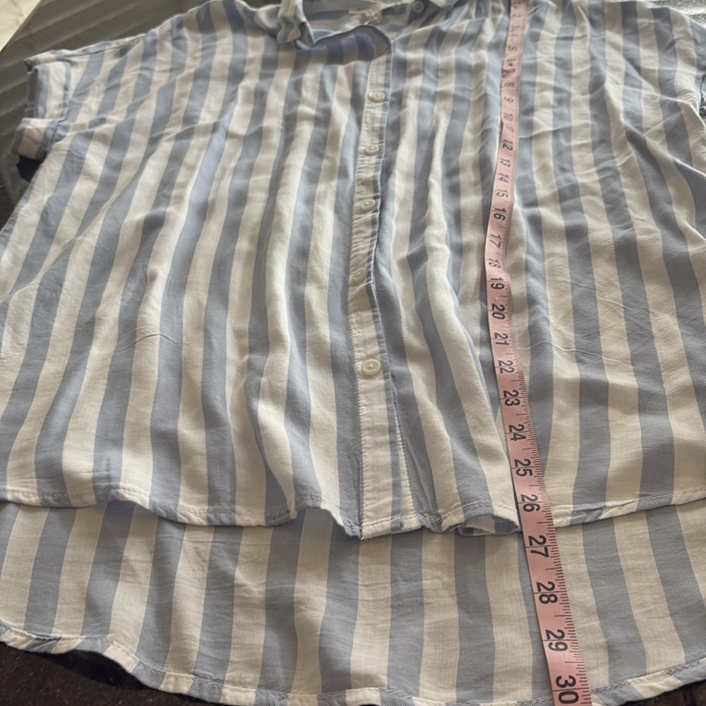 Beachlunchlounge Kenzie Stripe Button-Up Shirt Size large - Picture 4 of 8